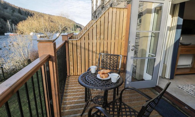 Ambleside House | Pennington