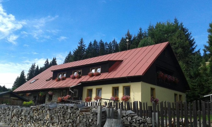Modrava House | Pension Arnika