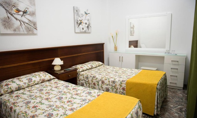 Puerto de la Cruz House | Pension Los Geranios