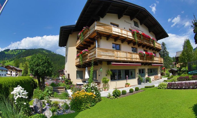 Wagrain House | Pension Schönberger
