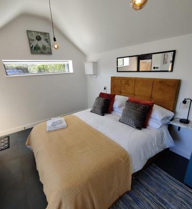 Ringmer Apartment | Pentagram Studio