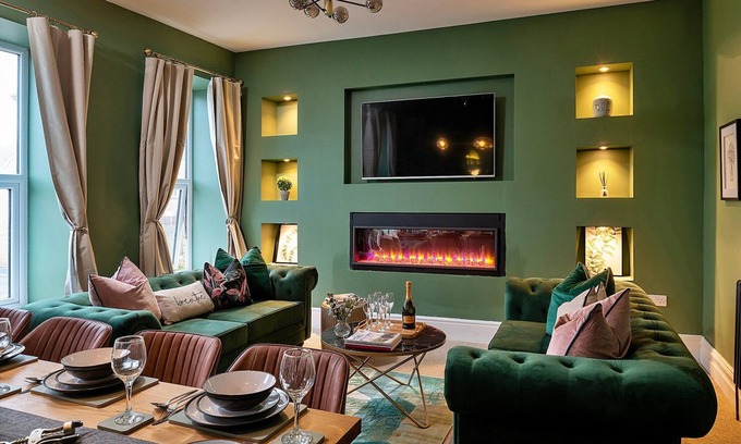 Rhyd-y-clafdy Apartment | Penthouse in Pwllheli near Blue Flag Beach