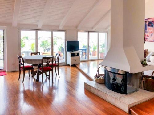Gioia Apartment | Penthouse in the sky with 30 sqm terrace Milan Central Station