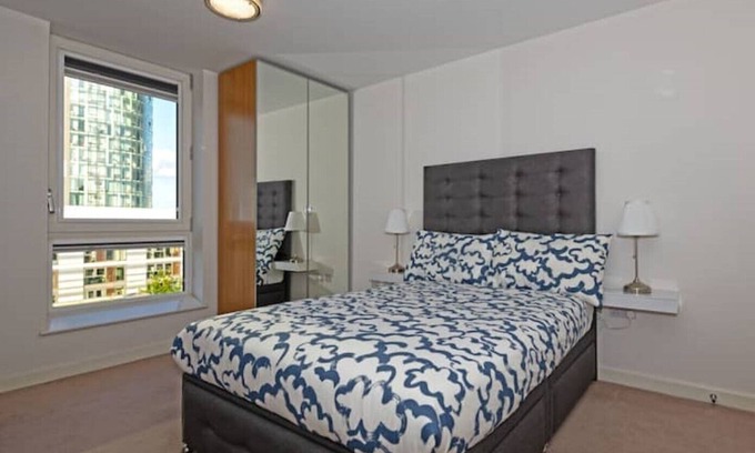 London Borough of Hounslow Apartment | Penthouse Kew
