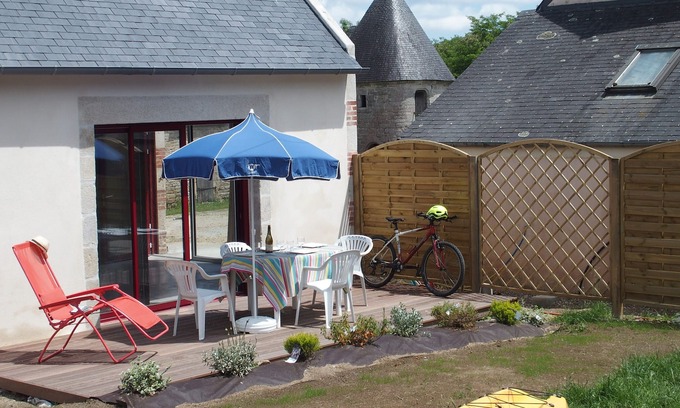 Pluguffan Cottage | PENTY RENOVATED NEW IN AN OLD FARM - NEAR QUIMPER