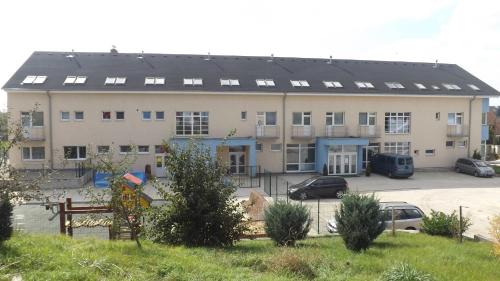 Budmerice House | Penzión Lindava
