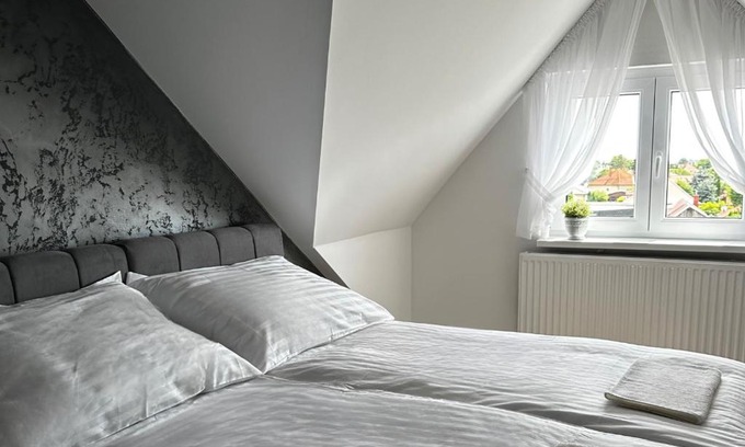 Dunajska Streda House | Penzión Oázis