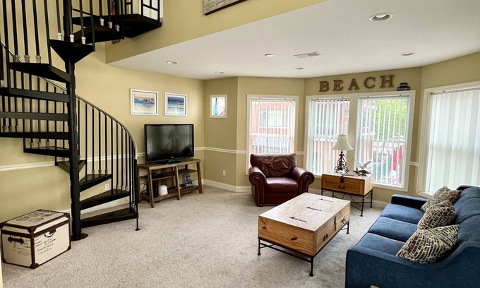 South Haven Condo | Perfect Beach Town Home Away From Home!