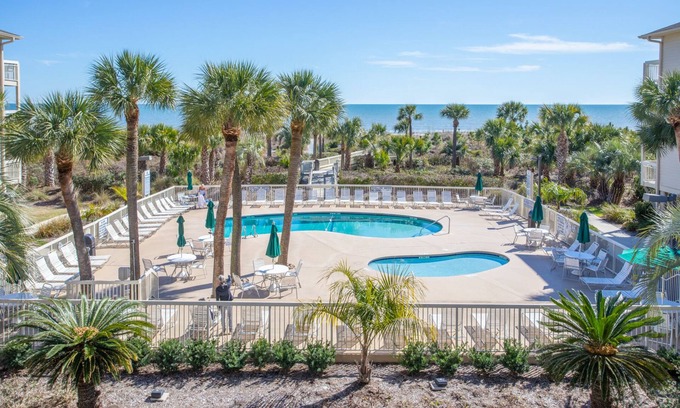 North Forest Beach Villa | Perfect Beach & Pool View, Fun, Updated Interior, Great Location - Breakers 226