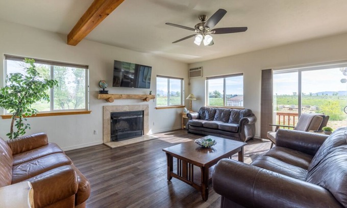 Hesperus House | Perfect Country Getaway Near Durango, Mountains, Lakes, Mesa Verde, Skiing