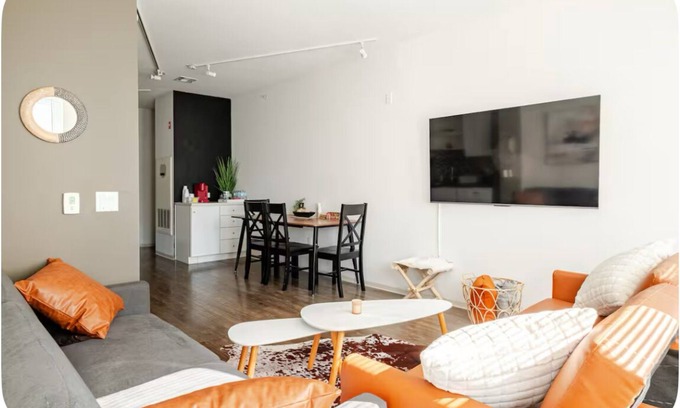Everett Condo | 📚 Perfect for Tufts or Harvard Visits - Quiet + Clean ✅
