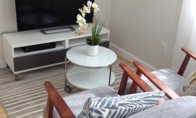 Lower Arapahoe Apartment | Perfect For You! New Everything!