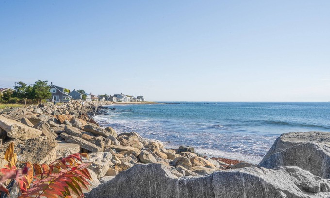 Hampton House | Perfect Oceanfront Room with private deck!