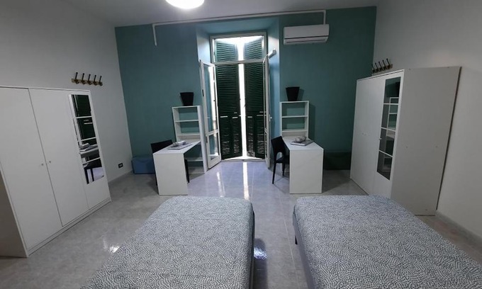 Portici House | Perla Nera