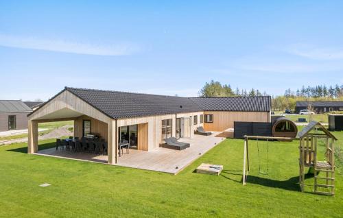 Hadsund House | Pet Friendly Home In Hadsund With Sauna