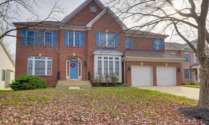 Seabrook House | Pet-Friendly Lanham Getaway with Community Pool!