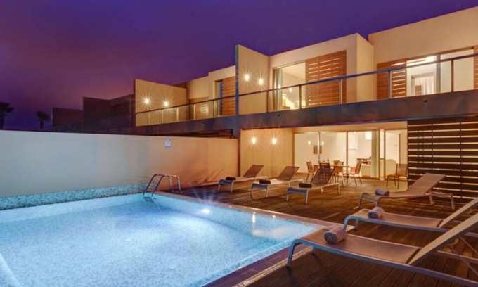 Salgados House | Pet-friendly Property! TWO Comfortable 3BR Villa with Private Pool, Full Kitchen