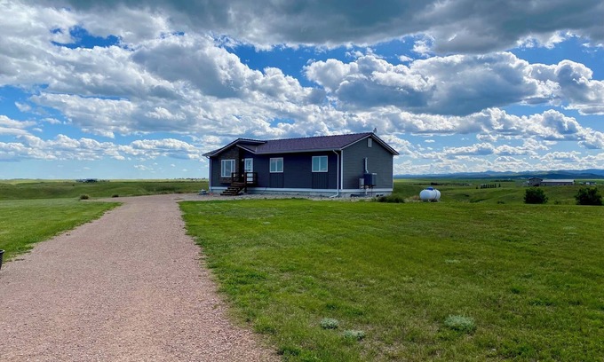 Hermosa House | Pet friendly tranquil country haven with modern comfort.