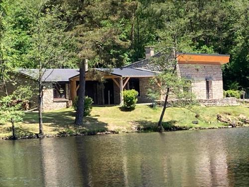 Saint-Agnan House | Petit Paradis au coeur du Morvan