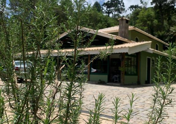 Jardim Europa Cabin | Petite Maison - Dona Belandira