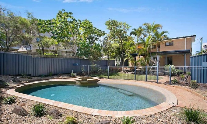 Mermaid Beach House | Petrel by the Sea Sum