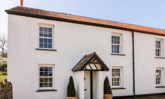 Watermouth House | Pheasant Cottage
