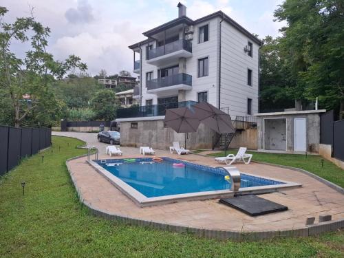 Khelvachauri House | phranta