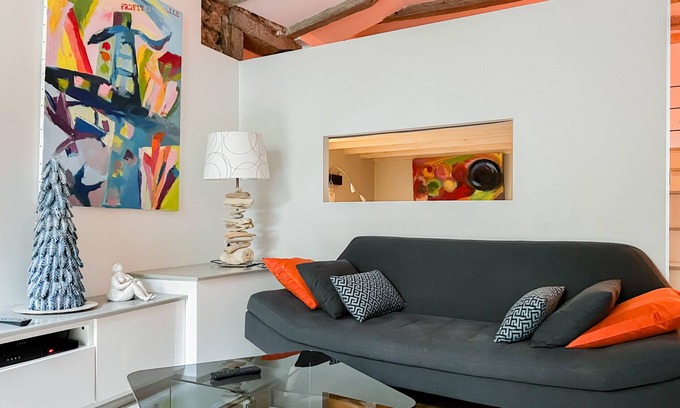 Annecy Old Town Apartment | Picasso avec terrasse cœur vieille ville