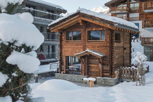 Zermatt Apartment | Piccola Fiamma by Pizzo Fiamma