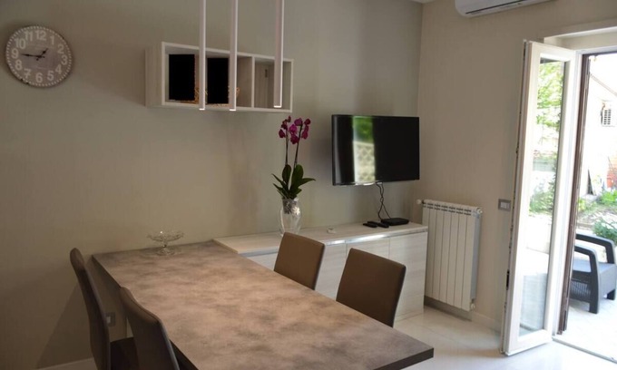 Pigneto House | Pigneto apartment villini Dackins house
