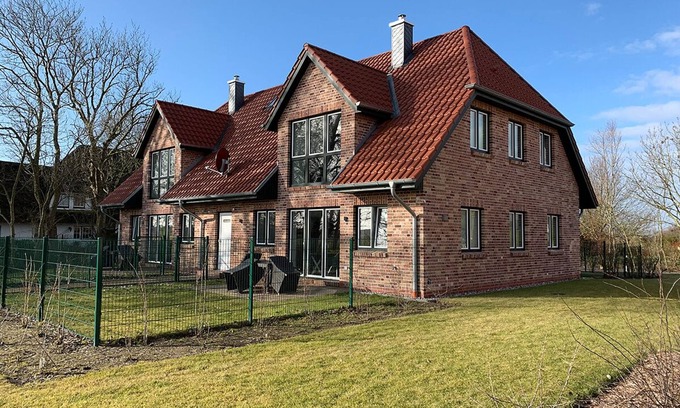 Vollerwiek Apartment | Pile dwelling apartment in "De Feerjenhusen" at Haubarg of Vollerwiek