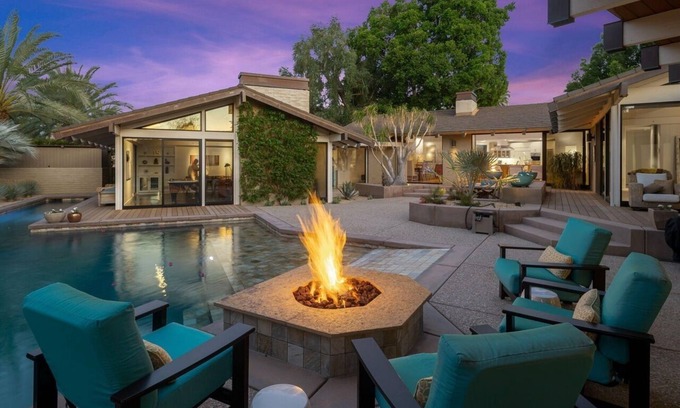Palm Desert House | Pineapple Palms Oasis Mid-Century Pool Home in South Palm Desert near El Paseo