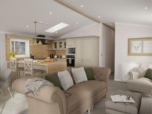 Wells-next-the-Sea Cabin | Pinewoods Saltmarsh Lodge sleeps 6 – no.1