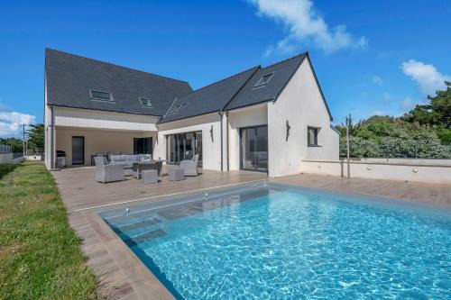 La Turballe House | Piscine - 10 personnes - 100m de la plage