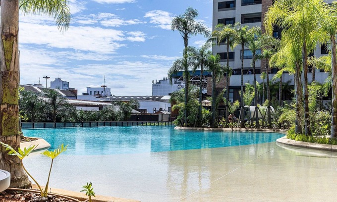 Bras Apartment | Piscine