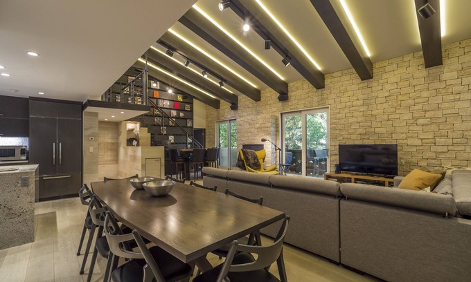 Vail Condo | PLATINUM RATED LUXURY CONDO IN VAIL VILLAGE WITH AC AND SKI LOCKER NEXT TO LIFT