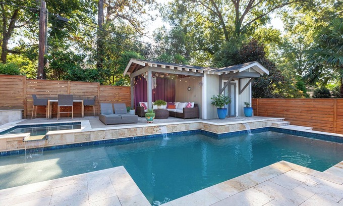Plaza Midwood House | Plaza Midwood Home, Near Charlotte + Hot Tub + Walkable Hotspots