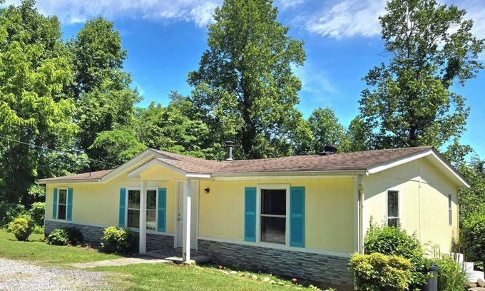 Rocky Top House | Pollyanna Ridge, By Norris Lake & Dam St Pk & Windrock ATV trails. 3BR+2Bath