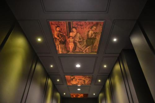 Pompei Bed & Breakfast | Pompei Inn Ruins B&B Luxury Suite