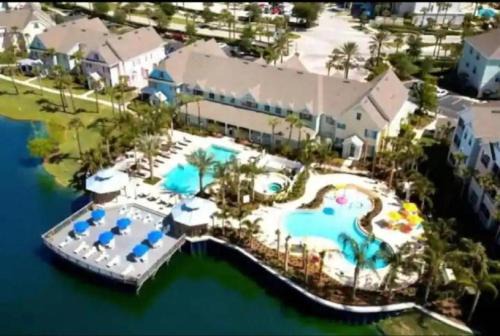 Kissimmee Apartment | Pool Days Plus Disney Nights Equal Best Family Vacation Ever! - 3016