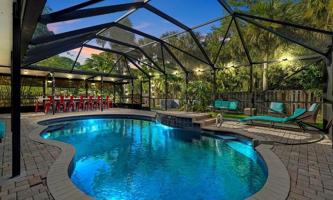 Port Saint John House | Poolside Cocoa Oasis w/Tiki Bar!