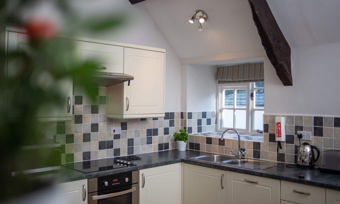 Tawstock Cottage | Popular family friendly cottages, heated indoor pool - 'Number Seven' sleeps 3
