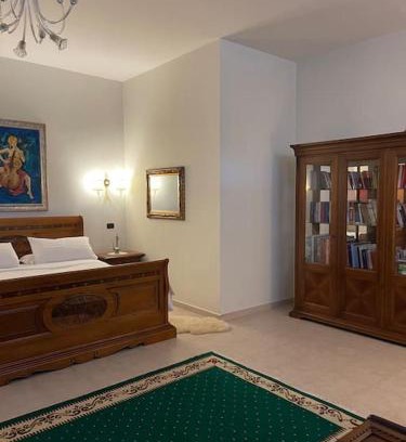 Noicattaro Apartment | PortaN28