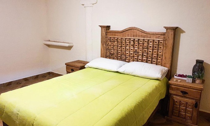 Mineral de Pozos House | Posada Constanza