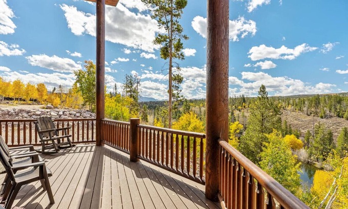 Kamas Cabin | Powder Ridge Lodge | Pool | Hot Tub | Snowmobiling