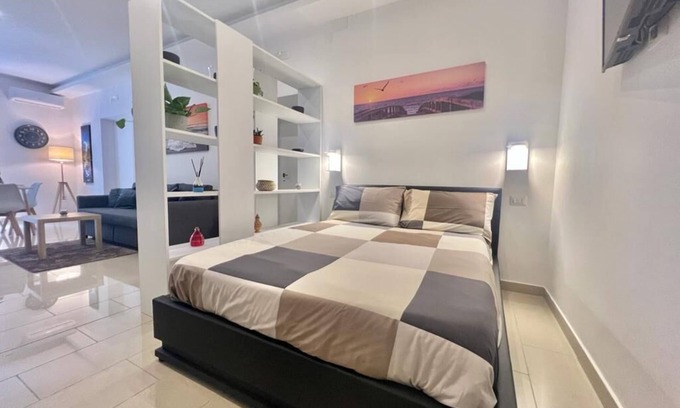 Pozzuoli Apartment | Pozzuoli Centrum - Private apartment in the historic center of Pozzuoli