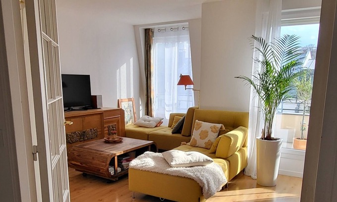 Issy-les-Moulineaux Condo | Près de L'ile St Germain, grand 3 Pièces ensoleillé Avec terrasse