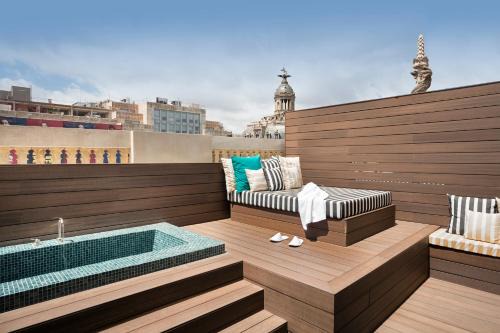 Eixample Hotel | Praktik Èssens