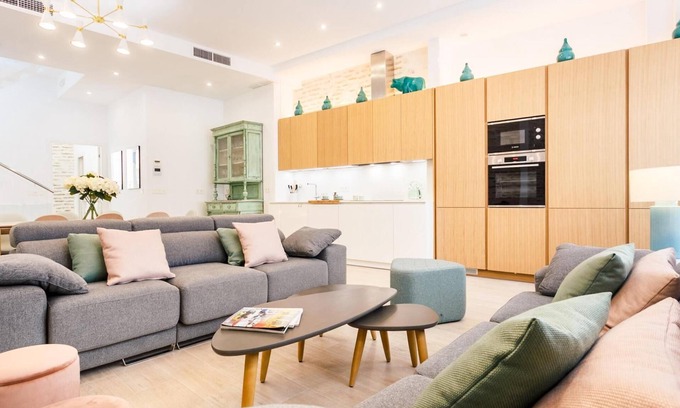 El Arenal Villa | Preciosa casa de 6dormitorios, 7baños y 2terrazas