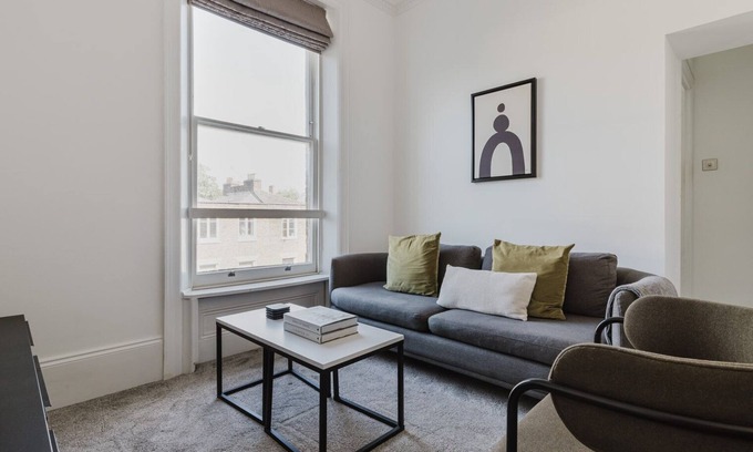 Campden Apartment | Premium Kensington 1BR w/City View, Fully Furnished, by Blueground